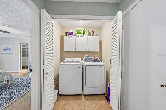 4712 GLENBROOKE DRIVE, Sarasota, FL 34243