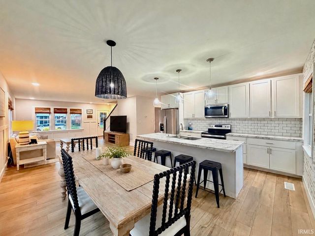 1917 E Mulberry Street, Evansville, IN 47714