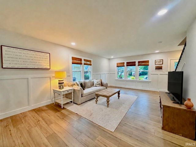 1917 E Mulberry Street, Evansville, IN 47714