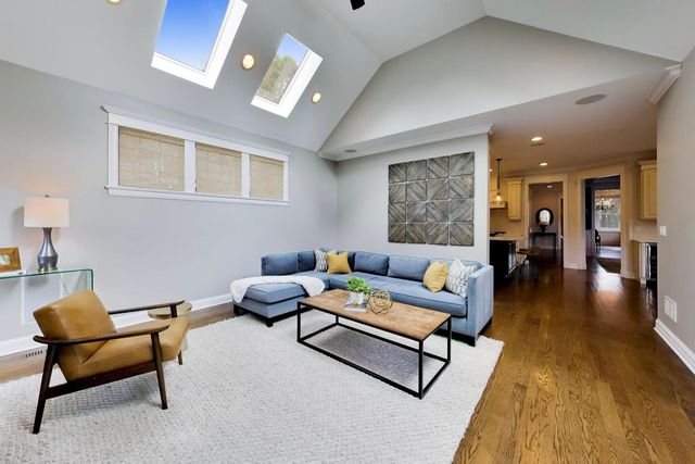 1501 CENTRAL Avenue, Wilmette, IL 60091