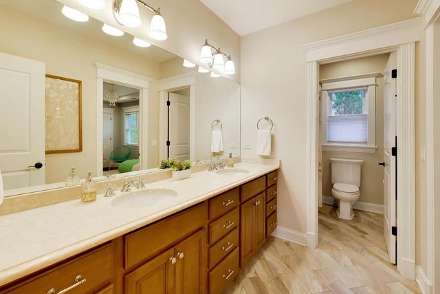 1501 CENTRAL Avenue, Wilmette, IL 60091