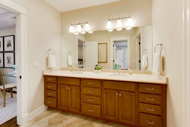 1501 CENTRAL Avenue, Wilmette, IL 60091