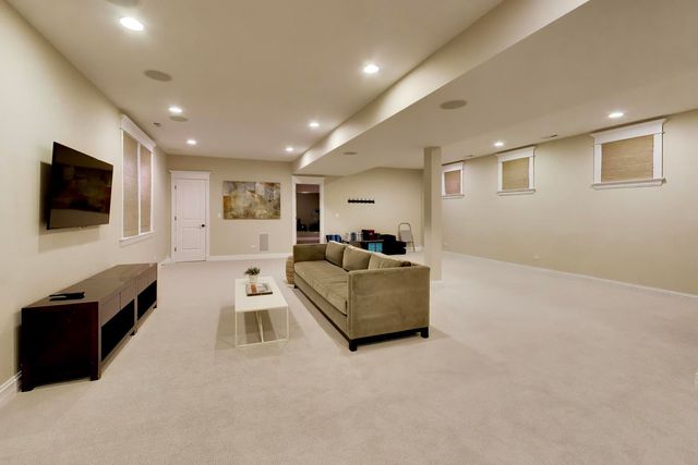 1501 CENTRAL Avenue, Wilmette, IL 60091