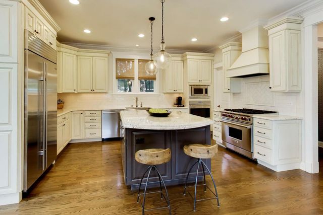 1501 CENTRAL Avenue, Wilmette, IL 60091
