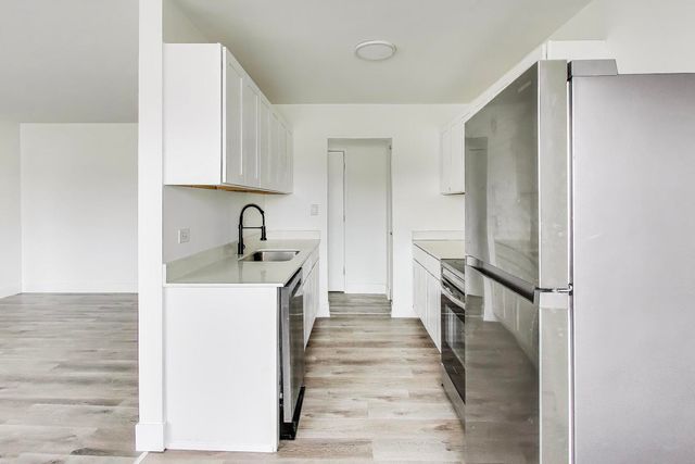 7250 N Western Avenue 508, Chicago, IL 60645