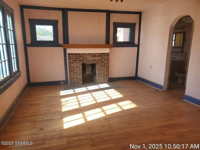 222 W Greening Avenue, Las Cruces, NM 88005