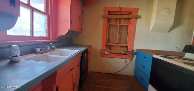 222 W Greening Avenue, Las Cruces, NM 88005