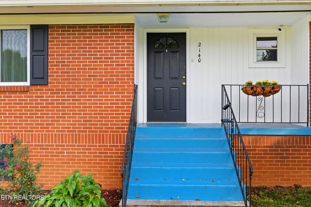 2140 Old Niles Ferry Rd, Maryville, TN 37803