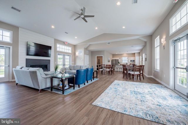 1027 ROBINSON RD, Townsend, DE 19734