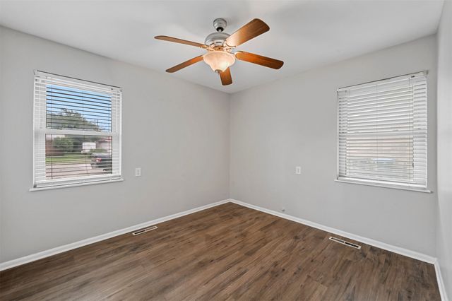 6209 Shadydell Drive, Fort Worth, TX 76135