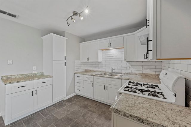 6209 Shadydell Drive, Fort Worth, TX 76135