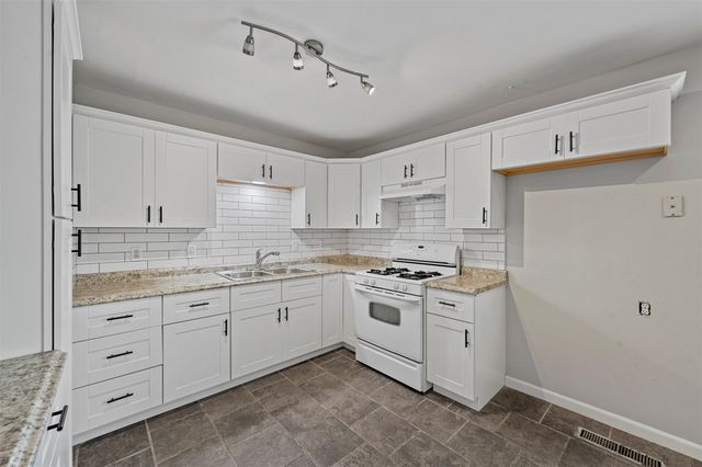 6209 Shadydell Drive, Fort Worth, TX 76135