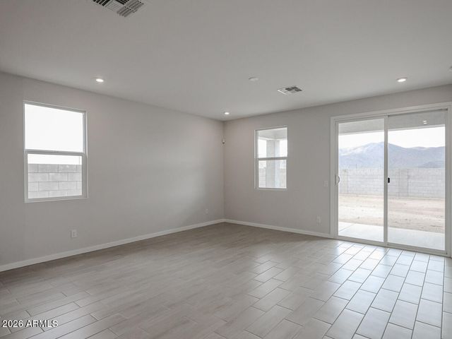 24168 W DEKALB Lane, Buckeye, AZ 85326
