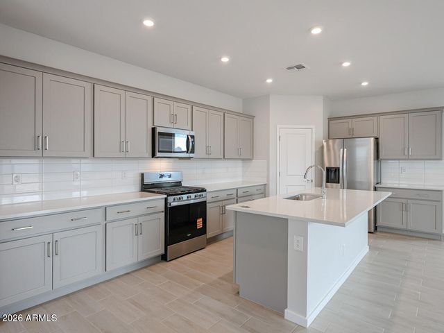 24168 W DEKALB Lane, Buckeye, AZ 85326
