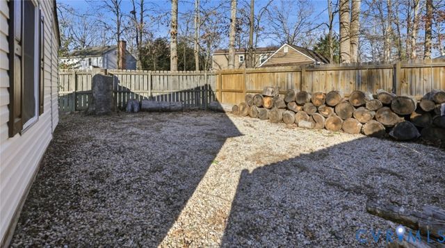 14116 Trailtop Ter, Colonial Heights, VA 23834