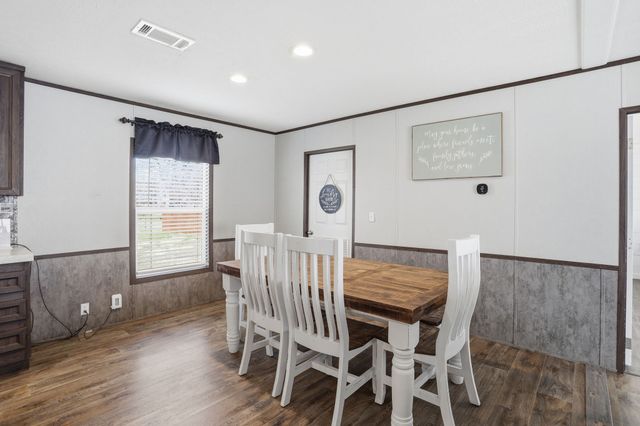 350 County Road 4905, Trenton, TX 75490