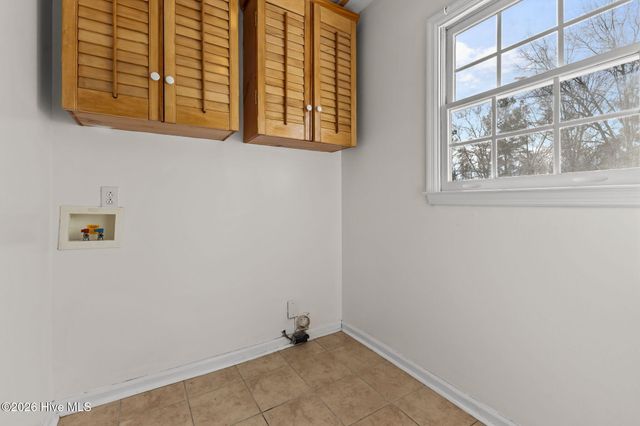 6724 Jacobs Creek Circle, Fayetteville, NC 28306