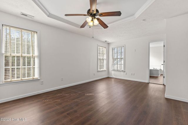 6724 Jacobs Creek Circle, Fayetteville, NC 28306