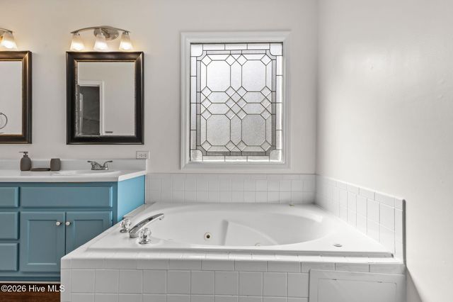 6724 Jacobs Creek Circle, Fayetteville, NC 28306