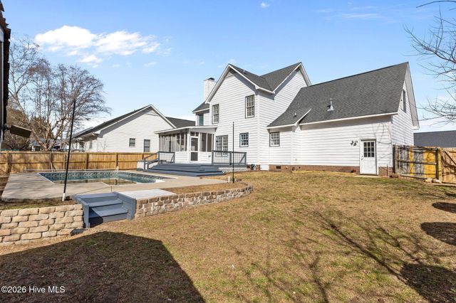 6724 Jacobs Creek Circle, Fayetteville, NC 28306