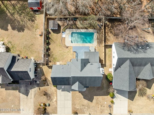 6724 Jacobs Creek Circle, Fayetteville, NC 28306