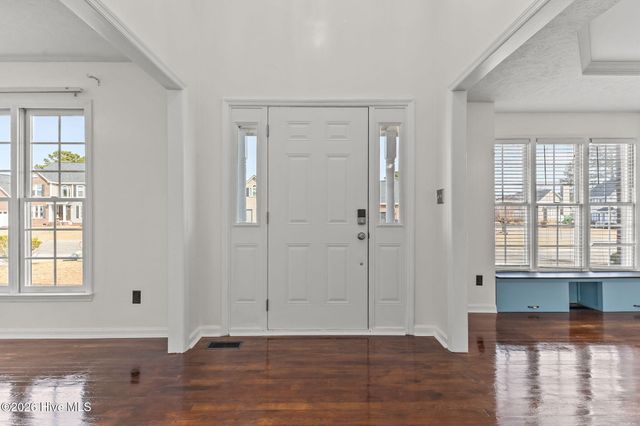 6724 Jacobs Creek Circle, Fayetteville, NC 28306