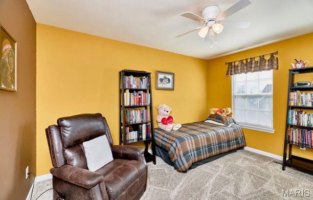 4049 Portland Ridge Drive, Florissant, MO 63034