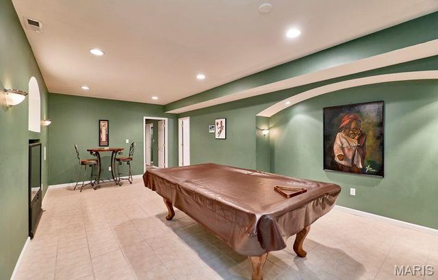 4049 Portland Ridge Drive, Florissant, MO 63034