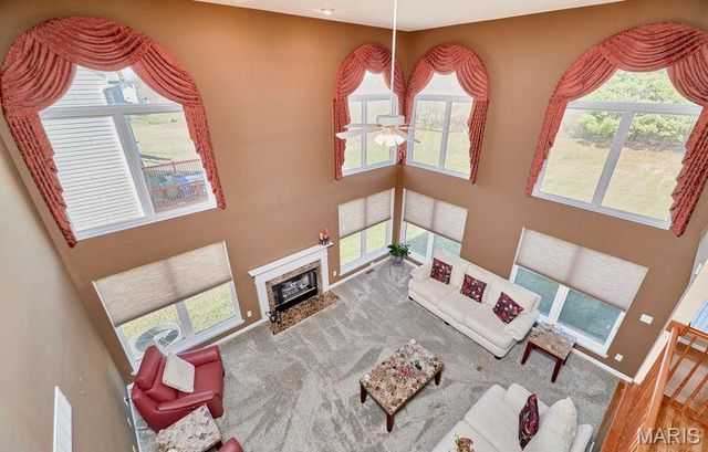 4049 Portland Ridge Drive, Florissant, MO 63034