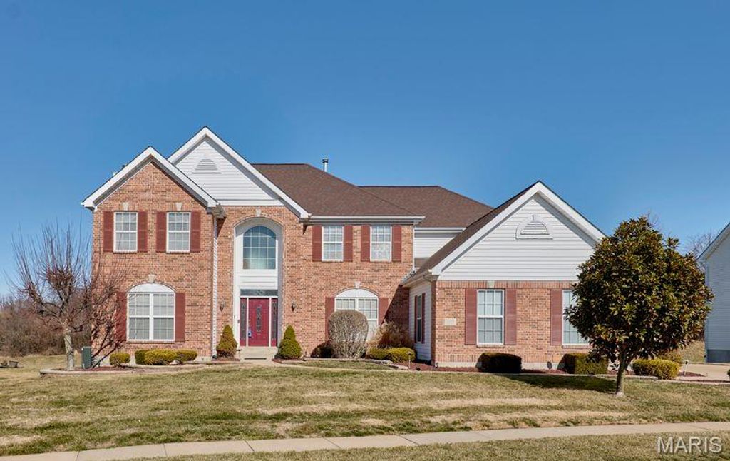 4049 Portland Ridge Drive, Florissant, MO 63034