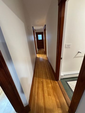 68 Aldrich 2, Boston, MA 02131