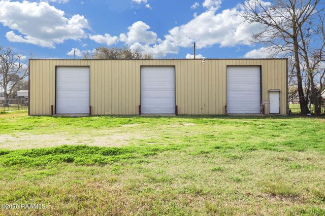 209 D Arceneaux Road, Scott, LA 70583