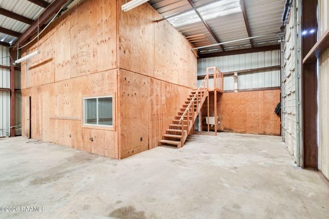 209 D Arceneaux Road, Scott, LA 70583