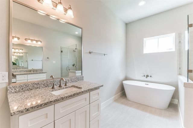 10906 Brookeshire Chase Lane Lane, Houston, TX 77043