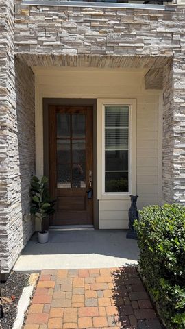 10906 Brookeshire Chase Lane Lane, Houston, TX 77043