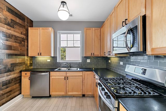 6156 S Kenwood Avenue 1E, Chicago, IL 60637