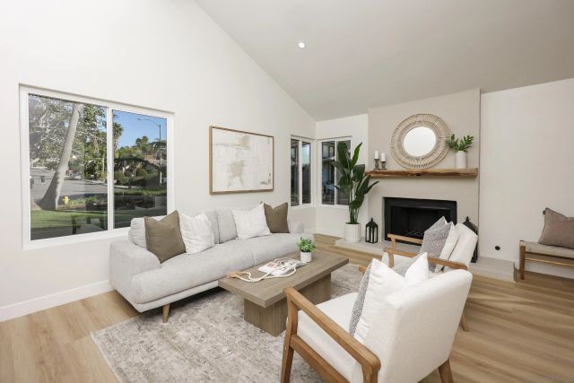 3619 Oxford St, Carlsbad, CA 92010