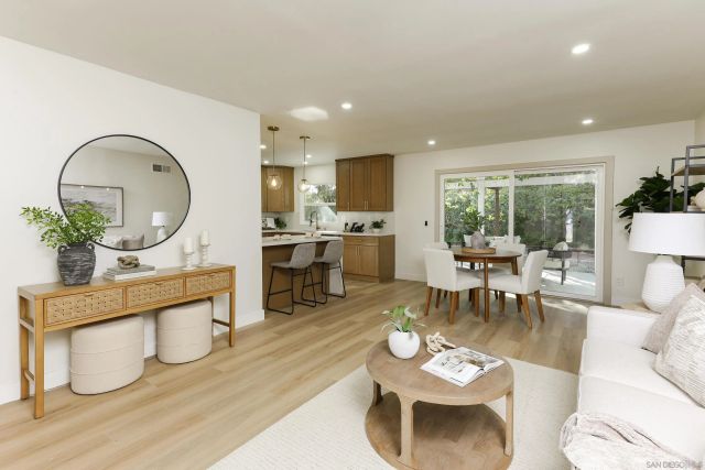 3619 Oxford St, Carlsbad, CA 92010