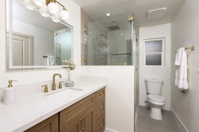 3619 Oxford St, Carlsbad, CA 92010