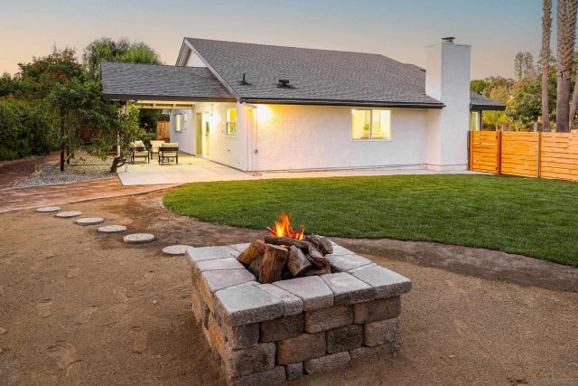 3619 Oxford St, Carlsbad, CA 92010