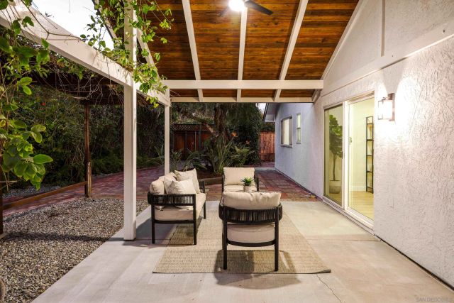 3619 Oxford St, Carlsbad, CA 92010