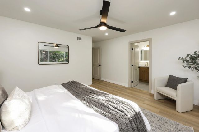 3619 Oxford St, Carlsbad, CA 92010