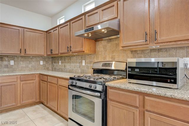 10644 Tray Mountain Avenue, Las Vegas, NV 89166