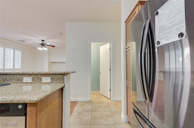 10644 Tray Mountain Avenue, Las Vegas, NV 89166