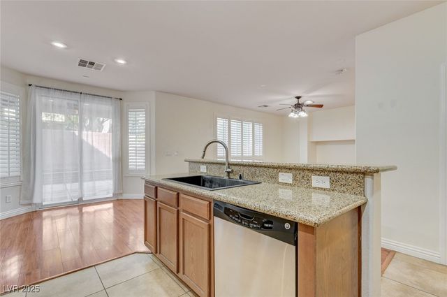 10644 Tray Mountain Avenue, Las Vegas, NV 89166