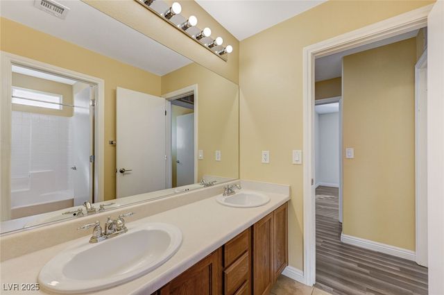 10644 Tray Mountain Avenue, Las Vegas, NV 89166