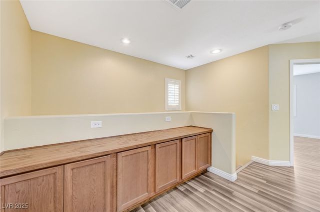 10644 Tray Mountain Avenue, Las Vegas, NV 89166