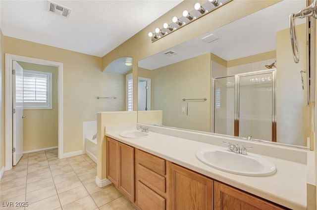 10644 Tray Mountain Avenue, Las Vegas, NV 89166