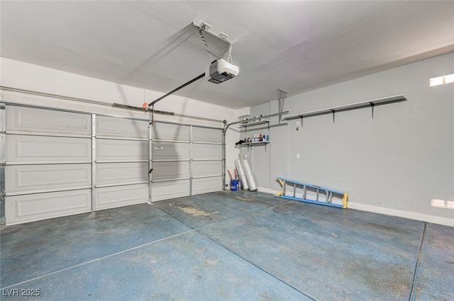 10644 Tray Mountain Avenue, Las Vegas, NV 89166