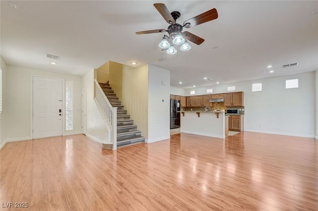 10644 Tray Mountain Avenue, Las Vegas, NV 89166